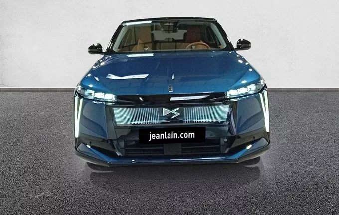 DS N°8 350 ch AWD Long Range Etoile extérieur avant 096082