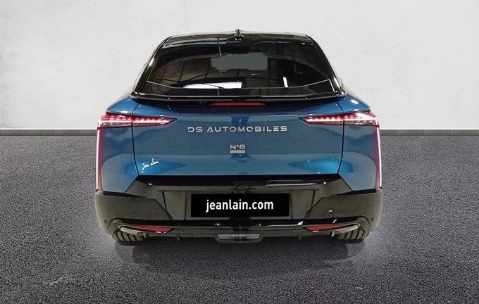 DS N°8 350 ch AWD Long Range Etoile extérieur arrière 096082