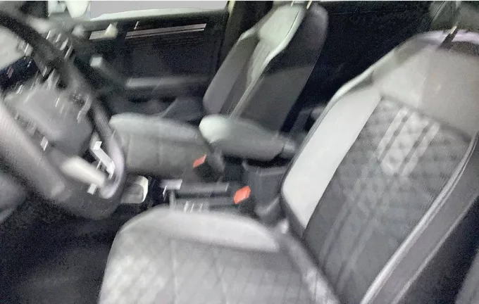 VOLKSWAGEN T-ROC 1.5 TSI EVO2 150 Start/Stop DSG7 R-Line Edition extérieur trois quart arrière droit 2123621