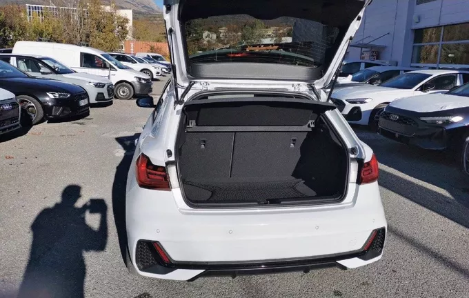 AUDI A1 Sportback 30 TFSI 116 ch S tronic 7 S Line photo 10 0453