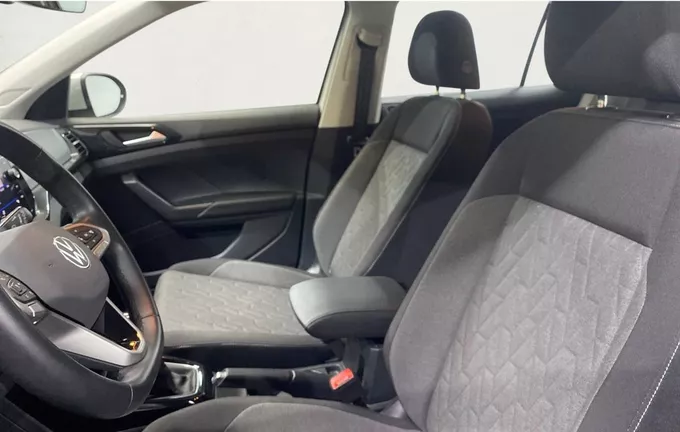 VOLKSWAGEN T-CROSS 1.0 TSI 116 Start/Stop DSG7 Life extérieur trois quart arrière droit 2128755