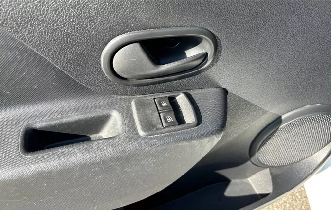 DACIA SANDERO SCe 75 Essentiel photo 17 213136