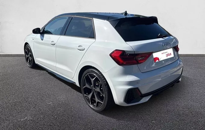 AUDI A1 Sportback 35 TFSI 150 ch S tronic 7 S Line Plus extérieur trois quart arrière gauche 2126876