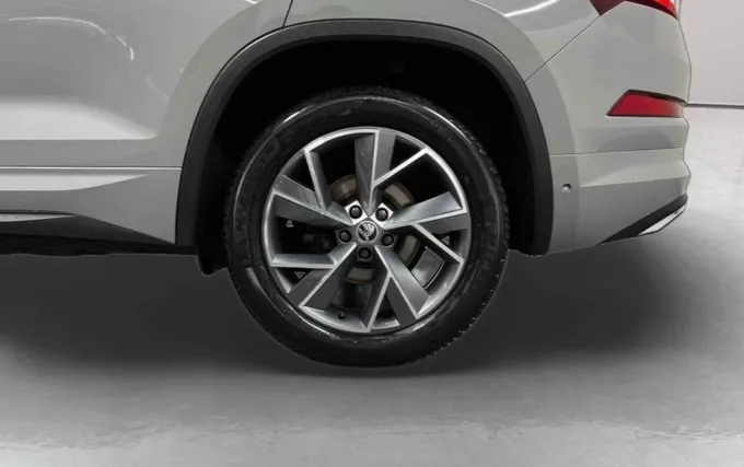 SKODA KODIAQ 2.0 TDI 150 SCR DSG7 7pl Sportline photo 9 2133019