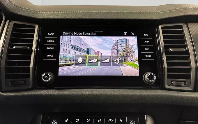 SKODA KODIAQ 2.0 TDI 150 SCR DSG7 7pl Sportline photo 20 2133019