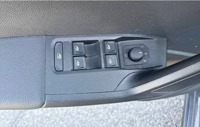 SEAT IBIZA 1.0 TSI 95 ch S/S BVM5 Style photo 17 2131987