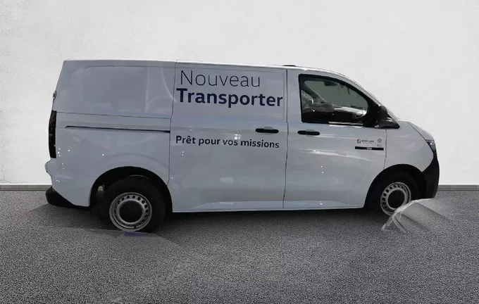 VOLKSWAGEN UTILITAIRES TRANSPORTER VAN L1H1 2.0 TDI 150 BVA8 BUSINESS extérieur côté droit 6617