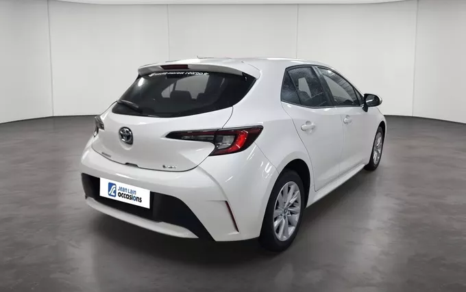 TOYOTA COROLLA HYBRIDE 140ch Dynamic Business extérieur trois quart arrière droit 1103774