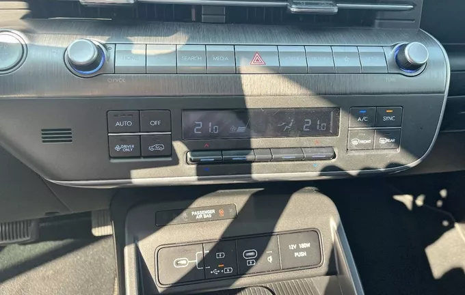 HYUNDAI KONA Electrique 65 kWh - 217 ch Creative photo 14 13995
