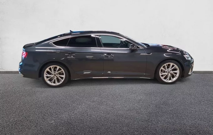 AUDI A5 Sportback 40 TDI 204 S tronic 7 Quattro Business Line extérieur côté droit 212722