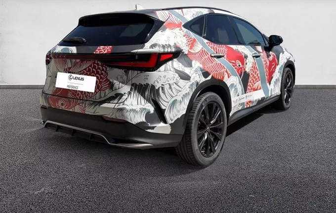 LEXUS NX 450h+ 4WD Hybride Rechargeable F SPORT Executive extérieur trois quart arrière droit 1103632