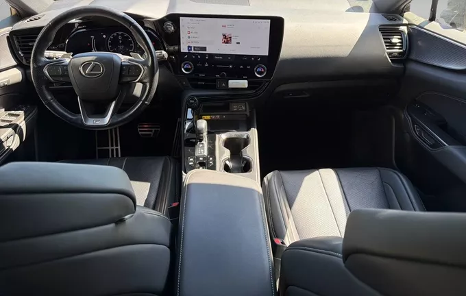 LEXUS NX 450h+ 4WD Hybride Rechargeable F SPORT Executive photo 18 1103632