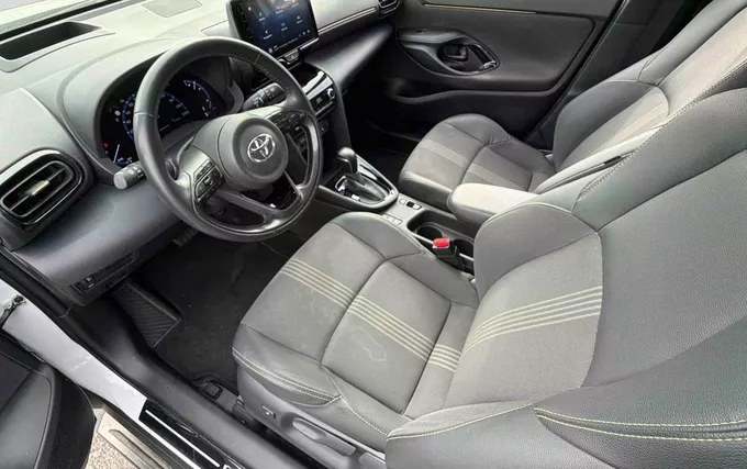 TOYOTA YARIS CROSS Hybride 116h 2WD Trail (marchepieds standardisés) photo 11 1103938