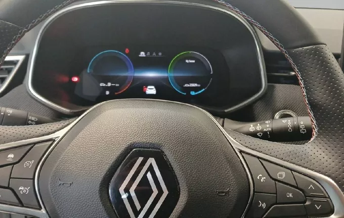 RENAULT CLIO E-Tech full hybrid 145 Esprit Alpine photo 12 2126927