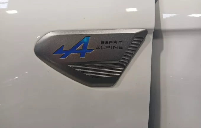 RENAULT CLIO E-Tech full hybrid 145 Esprit Alpine photo 19 2126927