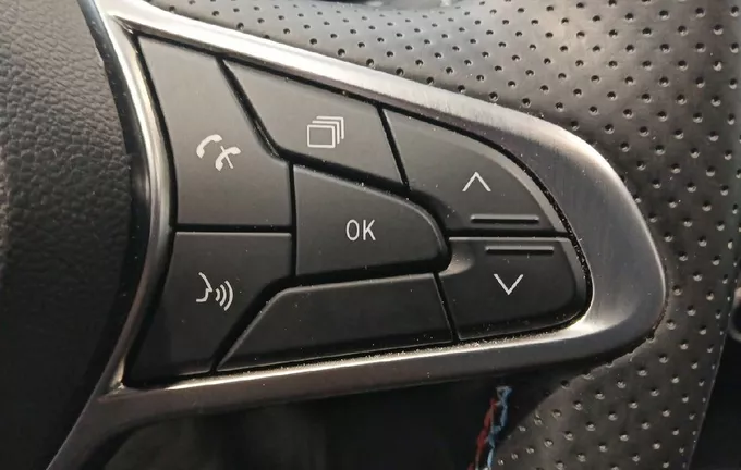 RENAULT CLIO E-Tech full hybrid 145 Esprit Alpine photo 20 2126927