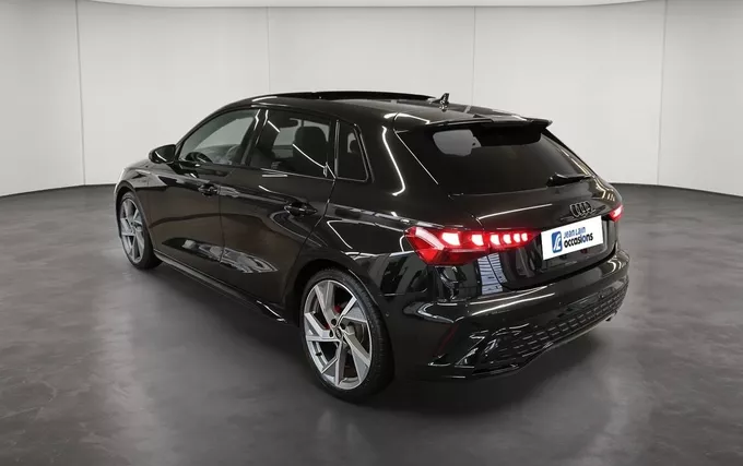 AUDI A3 Sportback TFSI Mild Hybrid 150 S tronic 7 S line extérieur trois quart arrière gauche 2132961