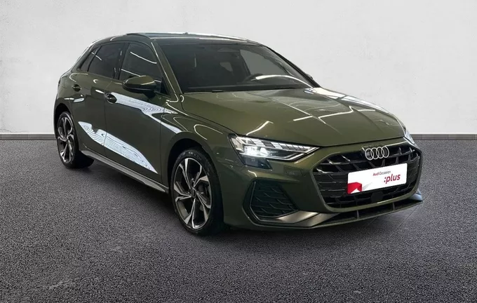 AUDI A3 Sportback TFSI Mild Hybrid 150 S tronic 7 S line extérieur trois quart avant droit 2130786