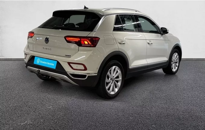 VOLKSWAGEN T-ROC 2.0 TDI 150 Start/Stop DSG7 4Motion Style extérieur trois quart arrière droit 2130279