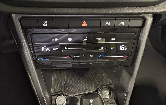 VOLKSWAGEN T-ROC 2.0 TDI 150 Start/Stop DSG7 4Motion Style photo 18 2130279