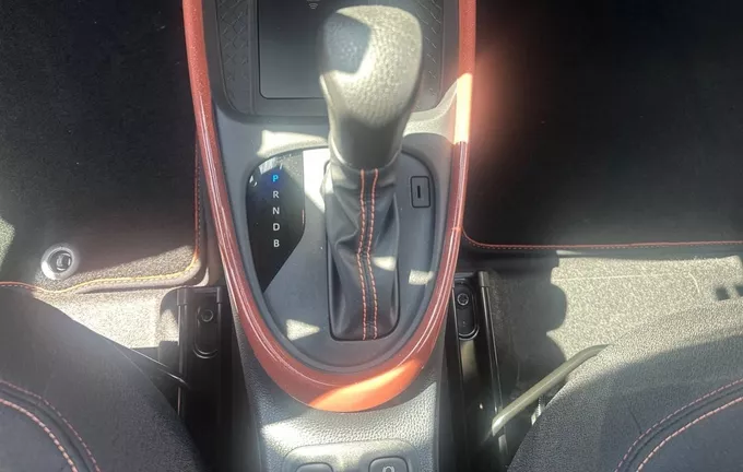 TOYOTA AYGO X Hybride 116h Graphic photo 13 165444