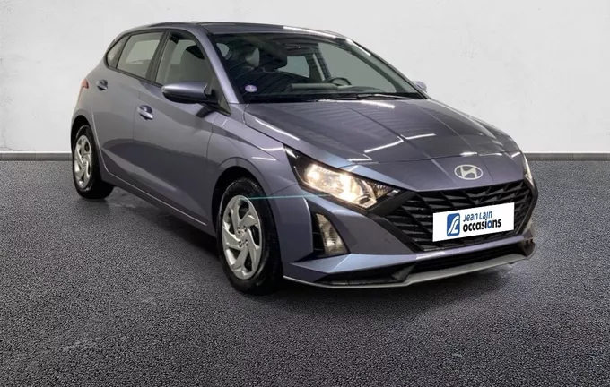 HYUNDAI I20 1.2 79 Initia extérieur trois quart avant droit 13417