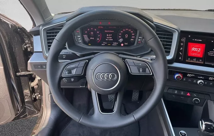 AUDI A1 Sportback 25 TFSI 95 ch S tronic 7 Design photo 12 6074