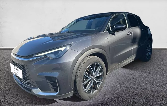 LEXUS LBX 2WD Emotion extérieur trois quart avant gauche 1103484
