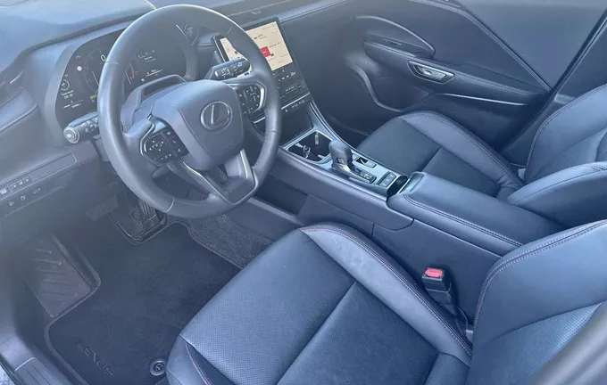 LEXUS LBX 2WD Emotion photo 11 1103484
