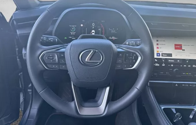 LEXUS LBX 2WD Emotion photo 12 1103484