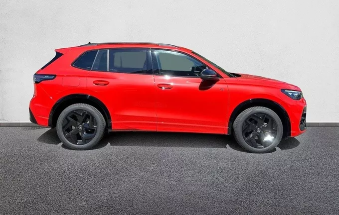VOLKSWAGEN TIGUAN 1.5 eTSI 150 DSG7 R-Line extérieur côté droit 5163