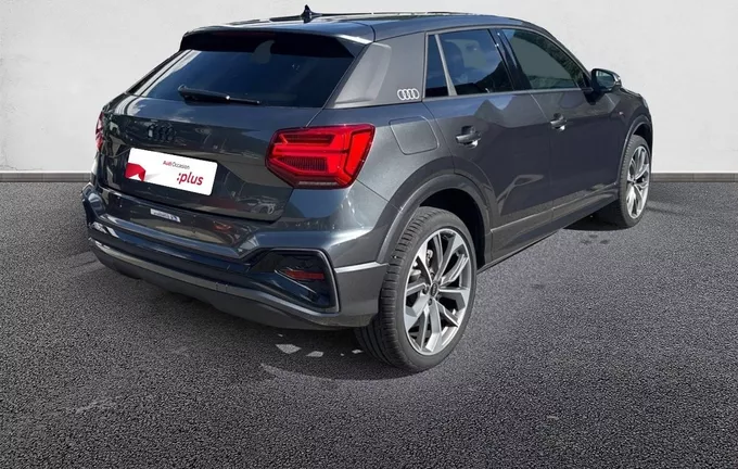 AUDI Q2 35 TFSI 150 S tronic 7 S line Plus extérieur trois quart arrière droit 2128555