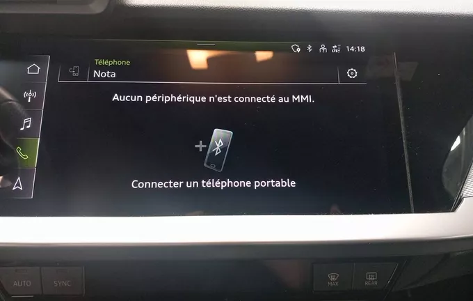 AUDI A3 Berline 35 TDI 150 S tronic 7 S Line photo 18 945687
