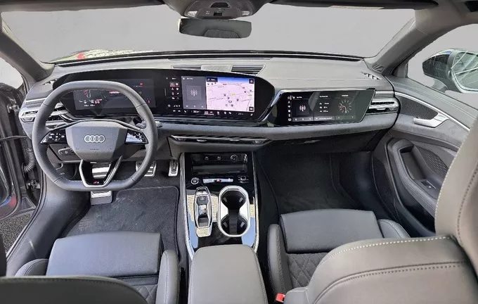 AUDI A6 Avant e-hybrid 367 ch S tronic 7 Quattro S line photo 18 9160