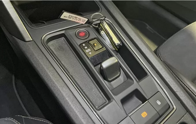 CUPRA FORMENTOR 1.4 e-HYBRID 204 ch DSG6 V photo 16 2130727