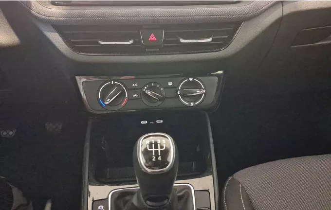 SKODA FABIA 1.0 TSI 95 ch EVO 2 BVM5 Selection photo 19 2129473