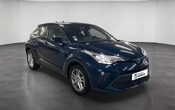 TOYOTA C-HR Hybride 2.0L Dynamic Ultimate extérieur trois quart avant droit 1103952