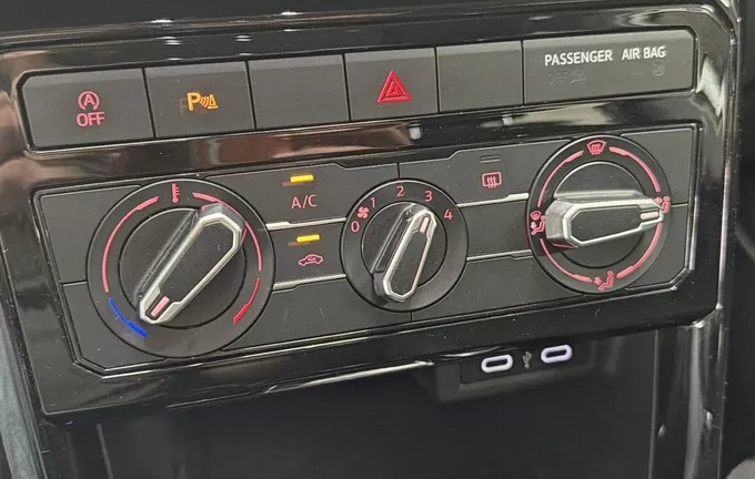 VOLKSWAGEN T-CROSS 1.0 TSI 95 Start/Stop BVM5 United photo 16 213539