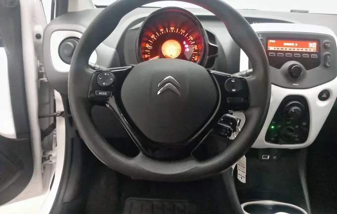 CITROEN C1 VTi 72 S&S Feel photo 9 945352