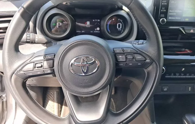 TOYOTA YARIS CROSS Hybride 116h AWD-i Dynamic Business + Programme Beyond Zero Academy photo 12 1103502