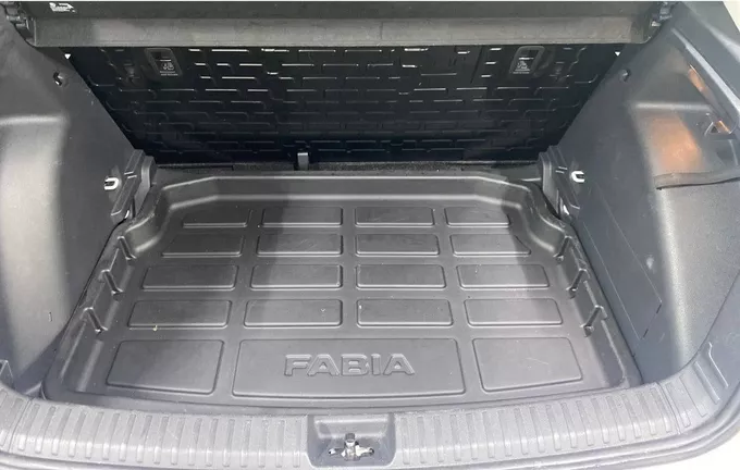 SKODA FABIA 1.0 MPI 80 ch BVM5 Active photo 14 2132186