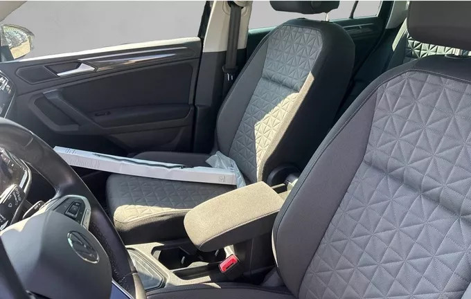 VOLKSWAGEN TIGUAN 2.0 TDI 150ch DSG7 Life Business extérieur trois quart arrière droit 2126292