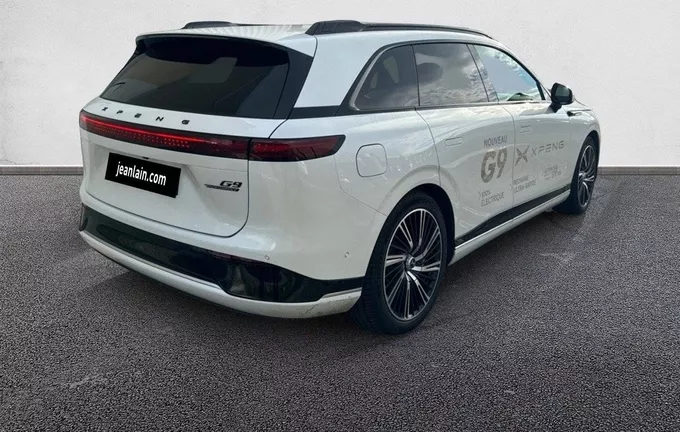 XPENG G9 Performance extérieur trois quart arrière droit 9200003