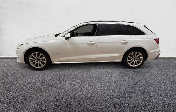 AUDI A4 Avant 40 TDI 204 S tronic 7 Quattro Business Line extérieur trois quart arrière gauche 460306