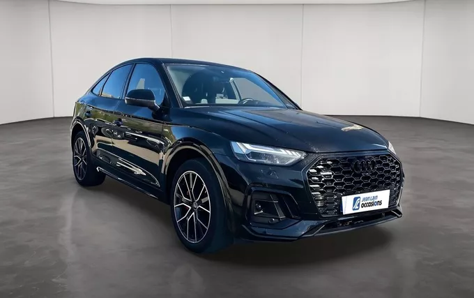 AUDI Q5 Sportback 40 TDI 204 S tronic 7 Quattro S line extérieur trois quart avant droit 560933