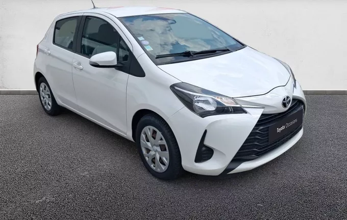 TOYOTA YARIS 110 VVT-i Design Y20 extérieur trois quart avant droit 1103783