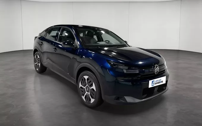 CITROEN C4 Hybride 136 e-DCS6 Plus extérieur trois quart avant droit 946705
