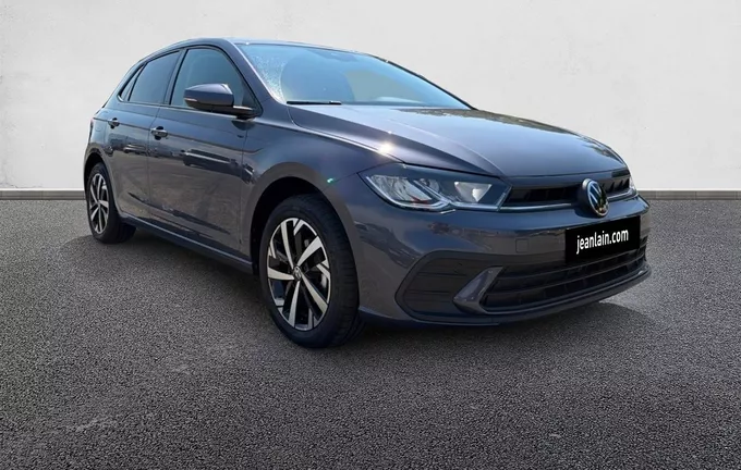VOLKSWAGEN POLO 1.0 TSI 95 S&S BVM5 VW Edition extérieur trois quart avant droit 1995