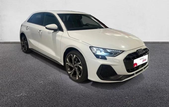 AUDI A3 Sportback TFSI Mild Hybrid 150 S tronic 7 S line extérieur trois quart avant droit 2131221