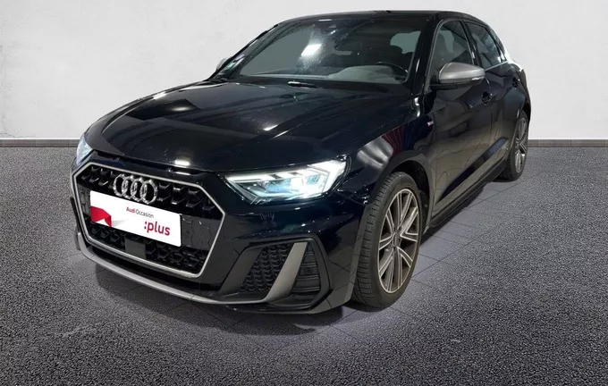 AUDI A1 Sportback 40 TFSI 207 ch S tronic 7 S Line extérieur trois quart avant gauche 2128748